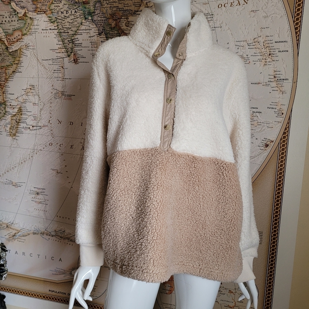 Calvin Klein ivory tan sherpa pullover gold snaps logo cabin core cozy casual L - Picture 1 of 11
